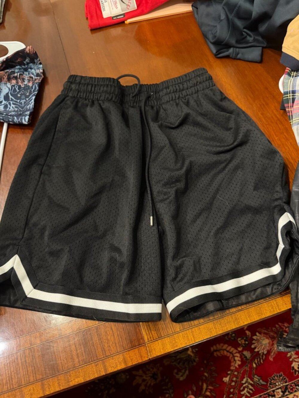 LCKR Black Mesh Basketball Shorts Size M